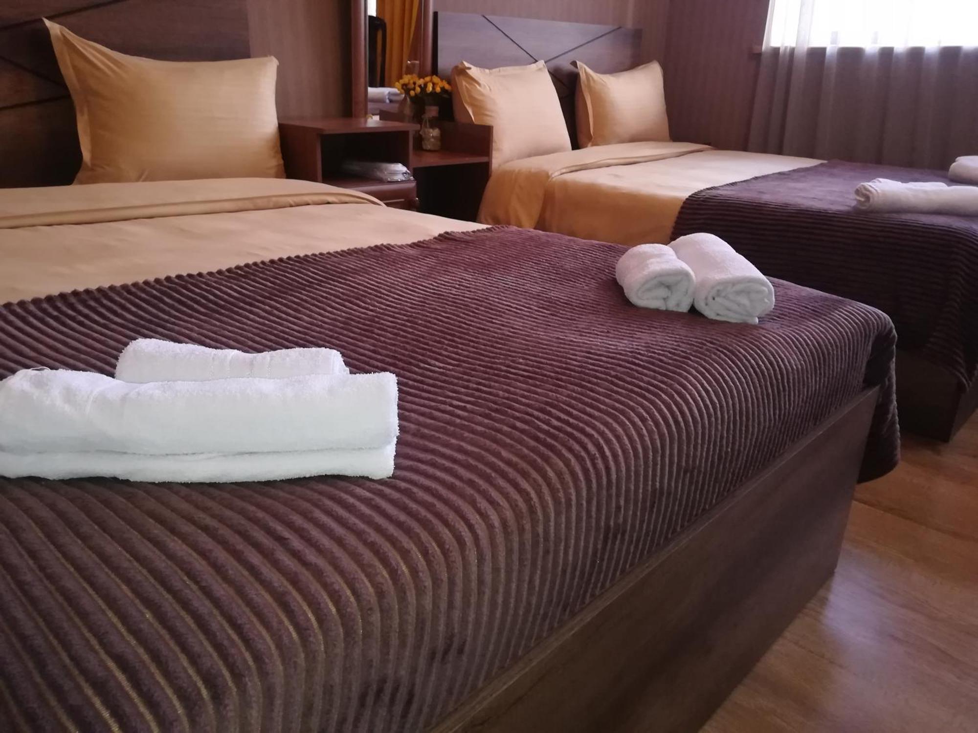 Golden Gate Hotel Akhaltsikhe  Eksteriør billede